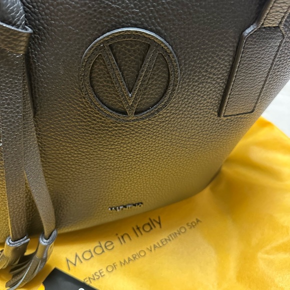 Mario Valentino tote bag measurements are 19 x 11 bottom 14 inches wide - Picture 7 of 11